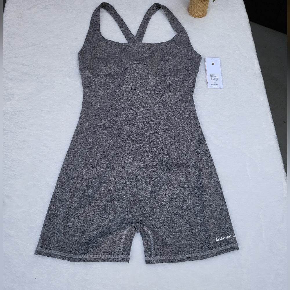 New Spiritual Gangster Flaunt Women  Bodysuit color HGR size Small.